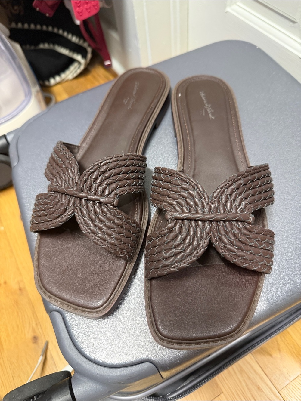 Universal Thread Brown Braided Bow Slide Sandals